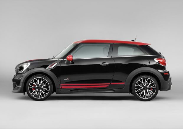 MINI-JCW-Paceman-side