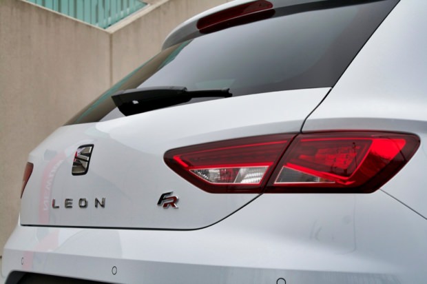 2013 Seat Leon back