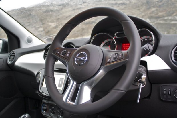 Opel Adam interior