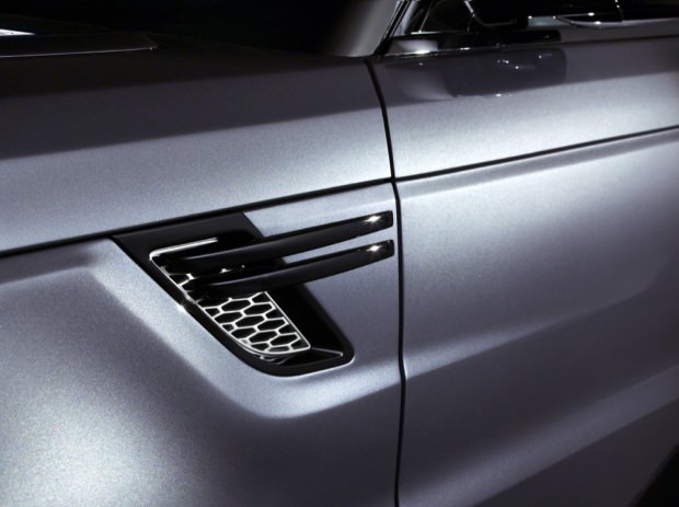 New Range Rover Sport vent