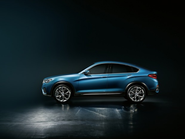 BMW X4 side