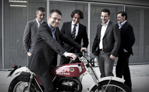 Bultaco team