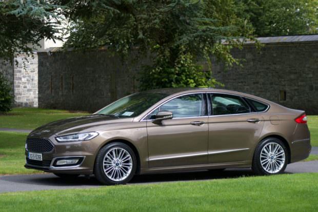 Ford Mondeo Vignale front
