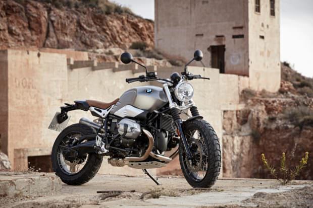 BMW R nineT Scrambler front