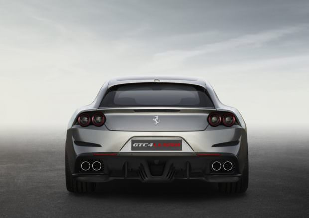 Ferrari_GTC4Lusso_rear_LR50-to-70
