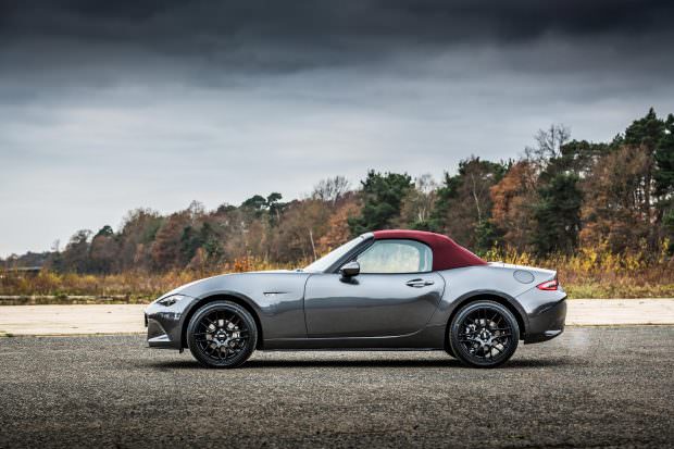 Mazda MX-5 side view