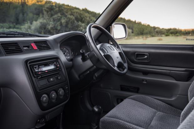 Honda CR-V interior