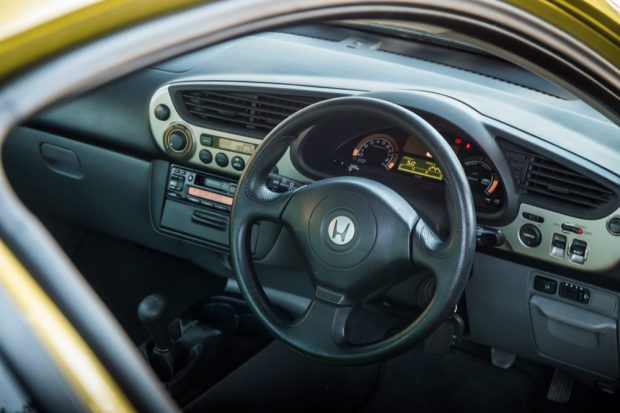 Honda Insight interior