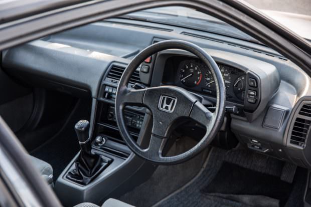 Honda Prelude interior