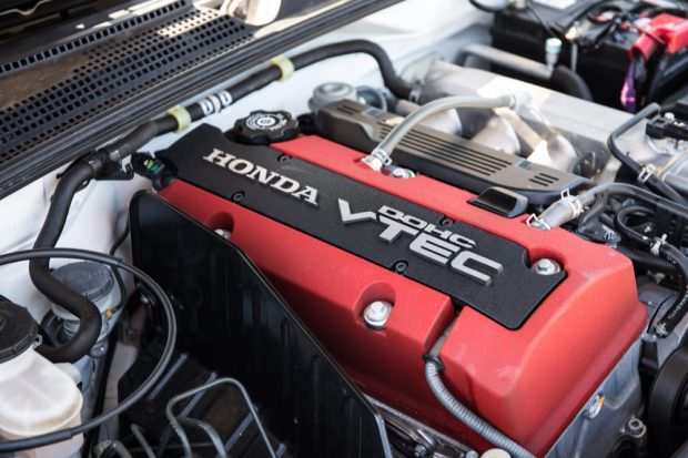 Honda S2000 engine