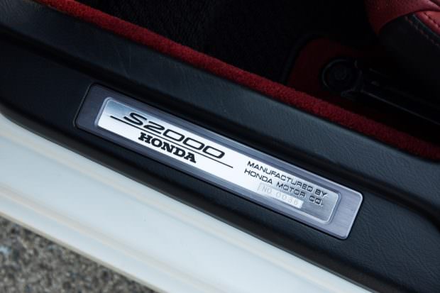 Honda S2000 plate