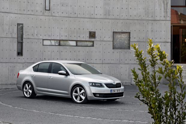 Skoda Octavia front