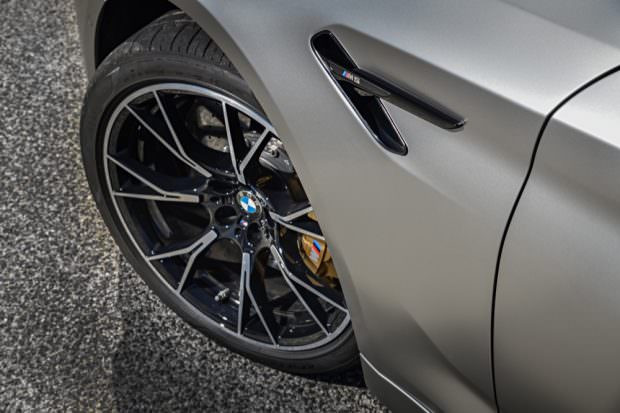 BMW M5 Competition front wheel