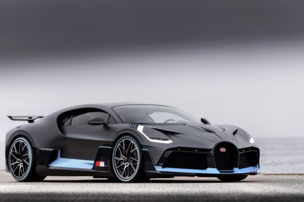 Bugatti Divo front side view