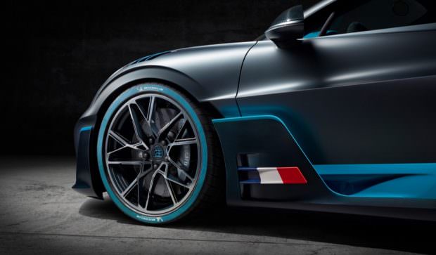 Bugatti Divo wheel