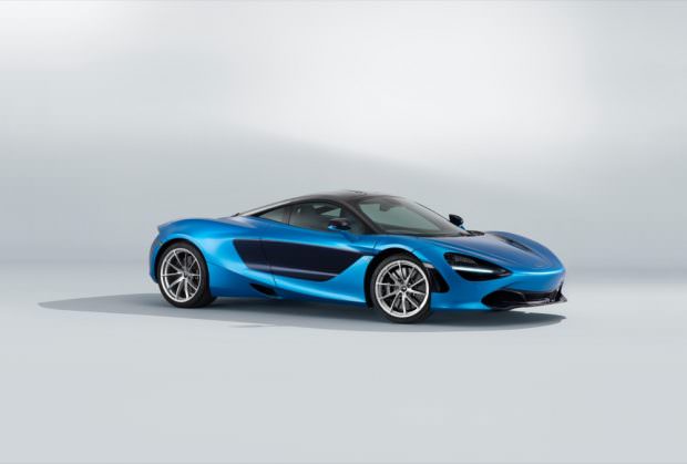 MSO McLaren 720S front quarter blue