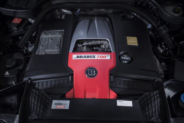 Brabus 700 Widestar engine