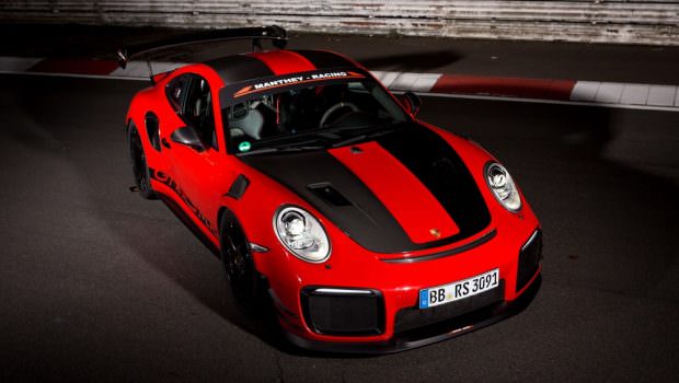 Porsche 911 GT2 RS MR car