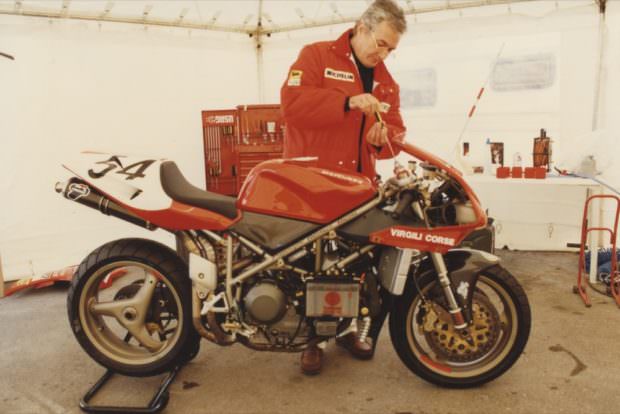 Ducati 916  lightweight