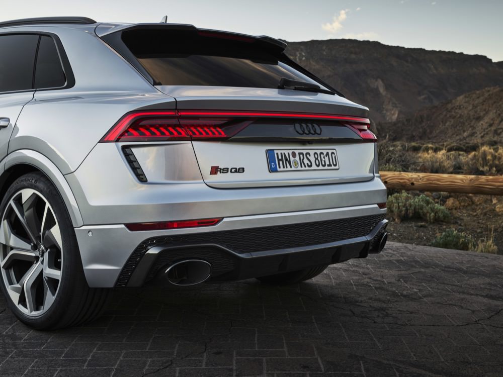 Audi RS Q8 exhaust