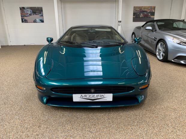 Green Jaguar XJ220 front