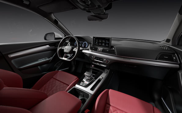 Audi SQ5 2021 interior