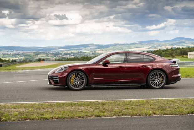 Panamera Turbo S Bilster Berg side