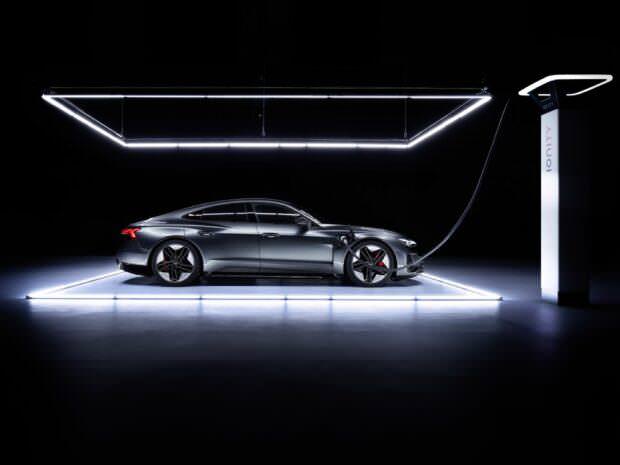Audi e-tron GT charging