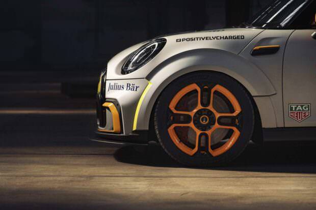 MINI Electric Pacesetter wheels