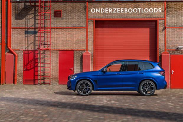 BMW X3 M Competition side